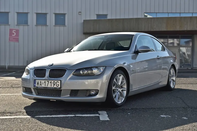 BMW 335i (e92) (2007)